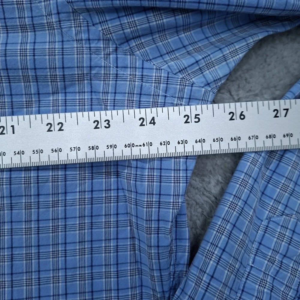Ralph Lauren Classic Fit Men Size Large Blue/White Plaid Button Up Shirt‎ Pony
